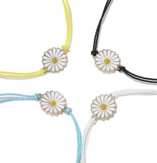 Daisy Bracelet (Various Colours)